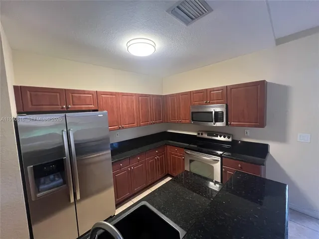 $2,400 | 9217 Southwest 227th Street, Unit 11, Cutler Bay, FL 33190