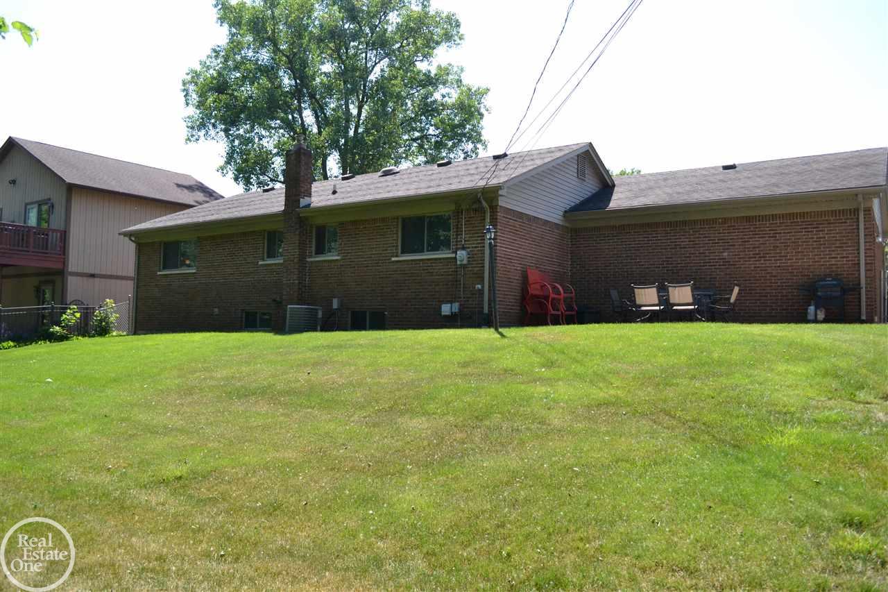18831 Millar Road Clinton Township, MI 48036 - Photo 19 of 20 Yard slopes down