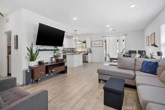 $675,000 | 20920 Spring Street, Riverside, CA 92507