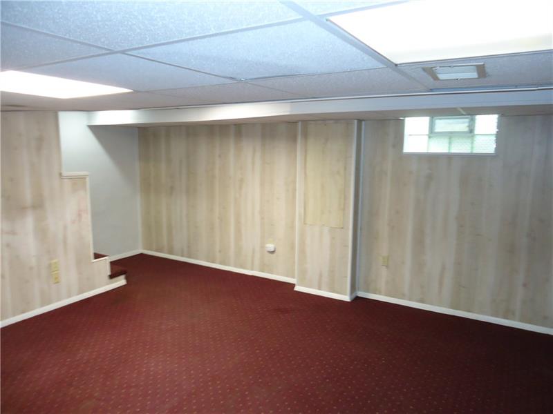 4783 Doyle Road Whitehall, PA 15227 - Photo 21 of 25 Gallery Image 21