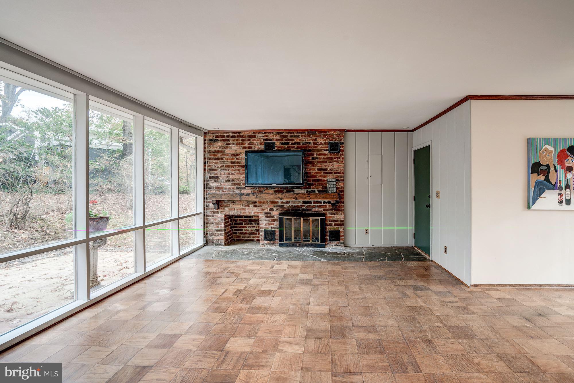 7204 Beechwood Road Alexandria, VA 22307 - Photo 3 of 39