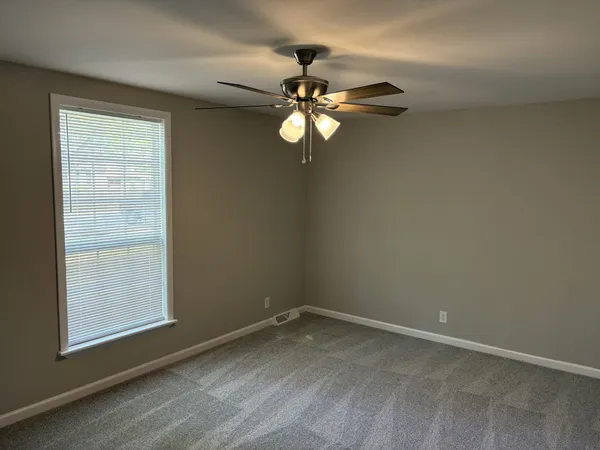 $2,350 | 613 Francis Circle, Mount Juliet, TN 37122