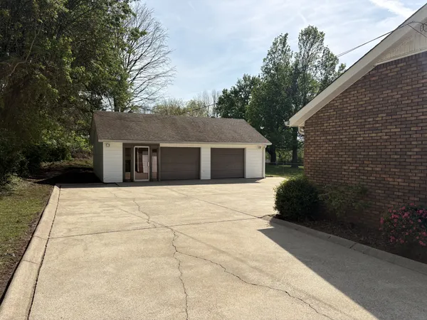 $2,350 | 613 Francis Circle, Mount Juliet, TN 37122