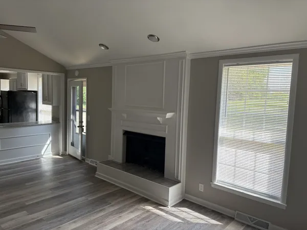 $2,350 | 613 Francis Circle, Mount Juliet, TN 37122