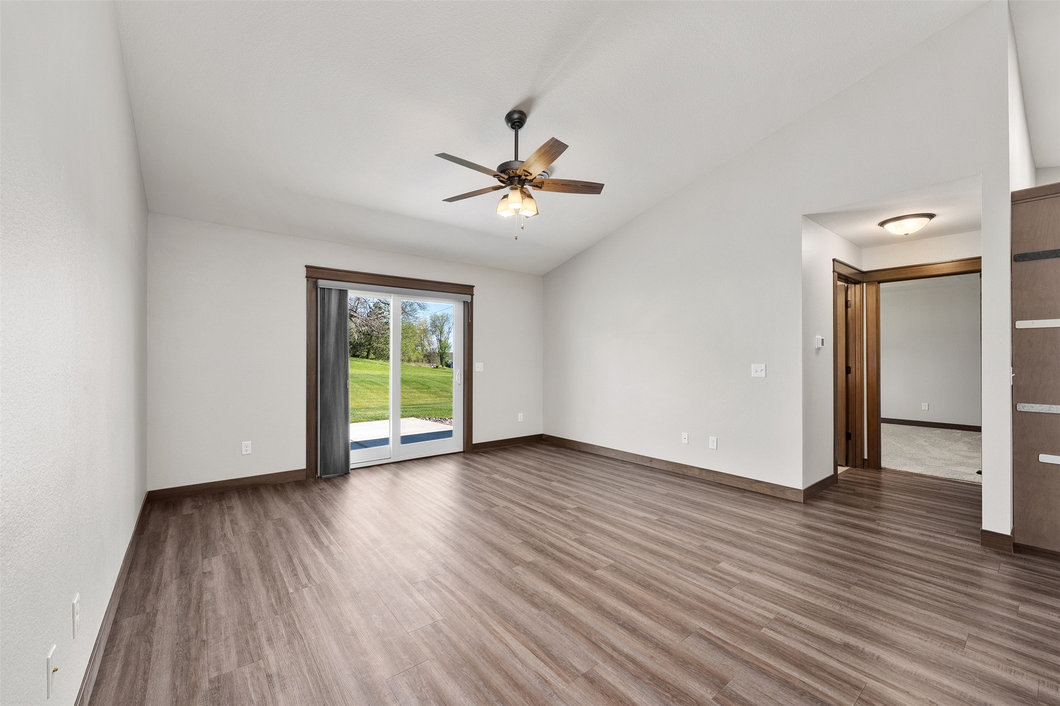 938 Jeffers Ridge Eau Claire, WI 54703 - Photo 10 of 26