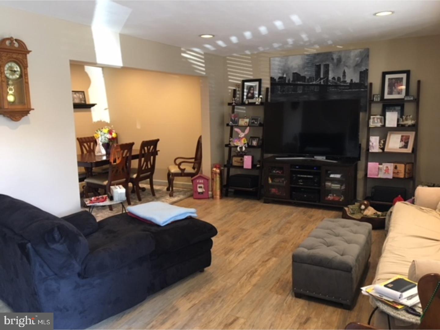 548 Fairfield Road East Windsor, NJ 08520 - Photo 2 of 19