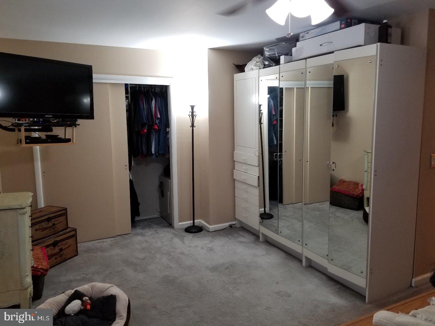 548 Fairfield Road East Windsor, NJ 08520 - Photo 10 of 19
