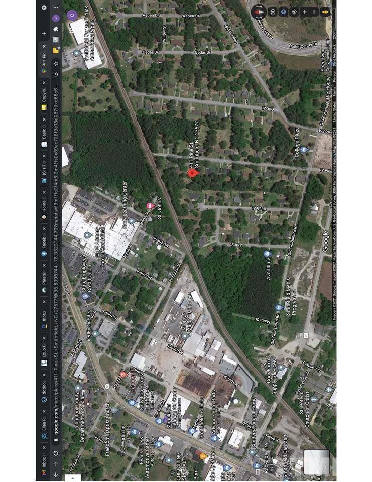 411 Pine Street Smithfield, NC 27577 - Photo 3 of 13 a view of a garden