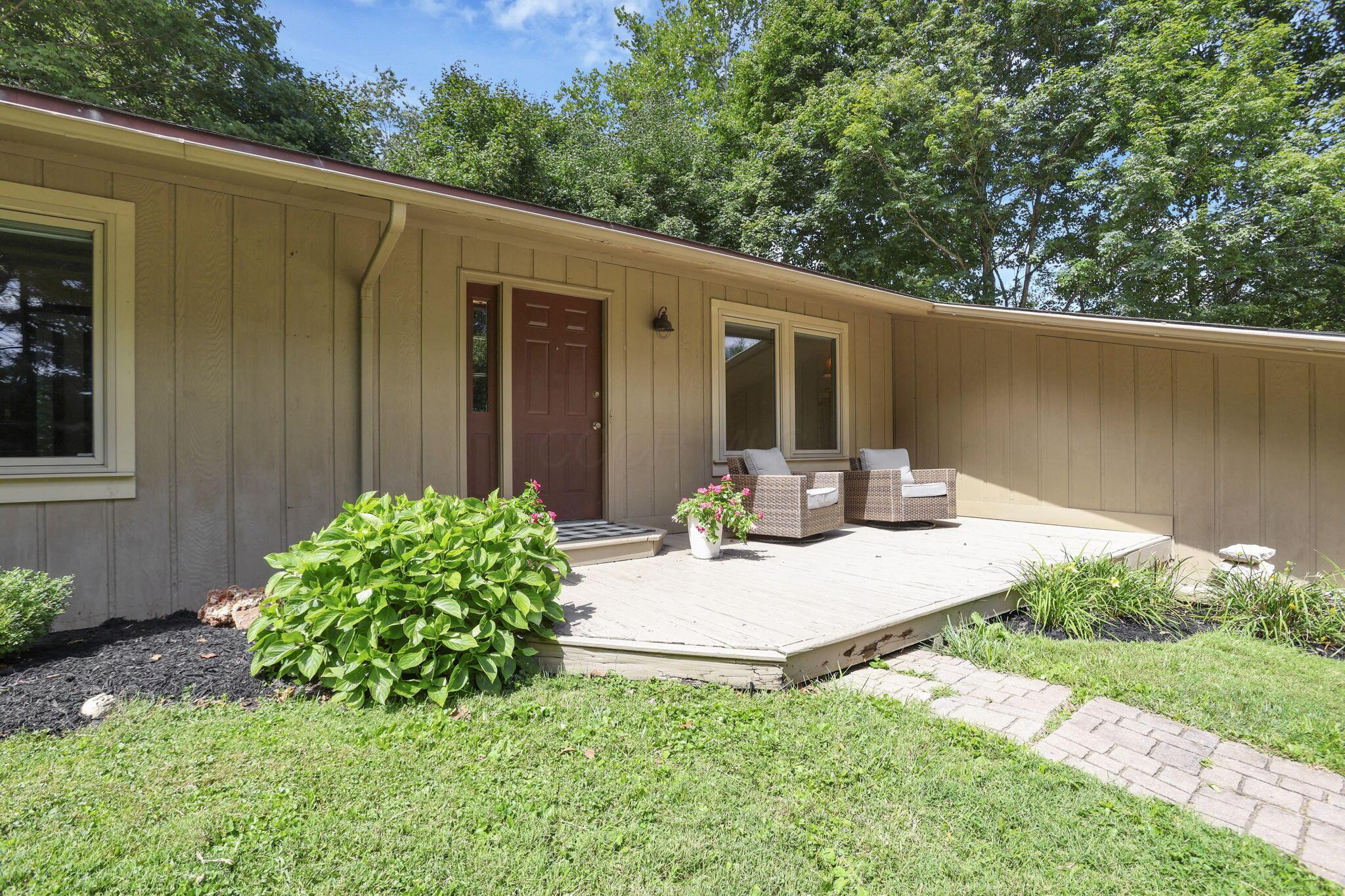 6565 Taggart Road Delaware, OH 43015 - Photo 2 of 82 11-web-or-mls-7W3A9751