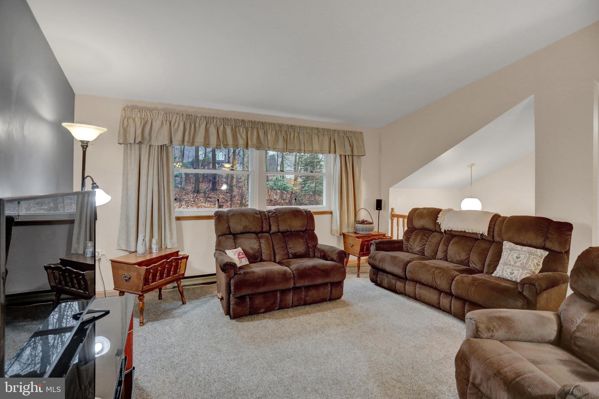 165 Church Road Shermans Dale, PA 17090 - Photo 4 of 41 Gallery Image 4