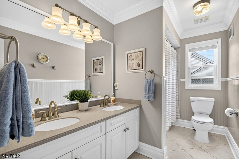 6 Bluebird Way Raritan, NJ 08869 - Photo 32 of 45