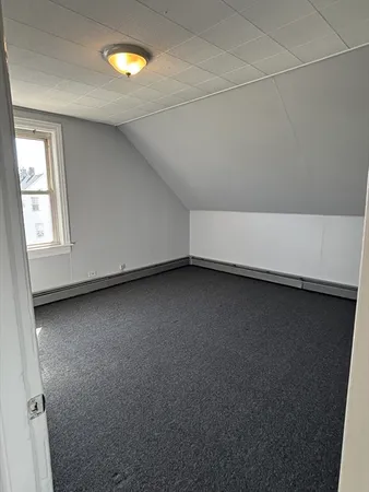 $1,550 | 110 Capital Street, Unit 3, Pawtucket, RI 02860