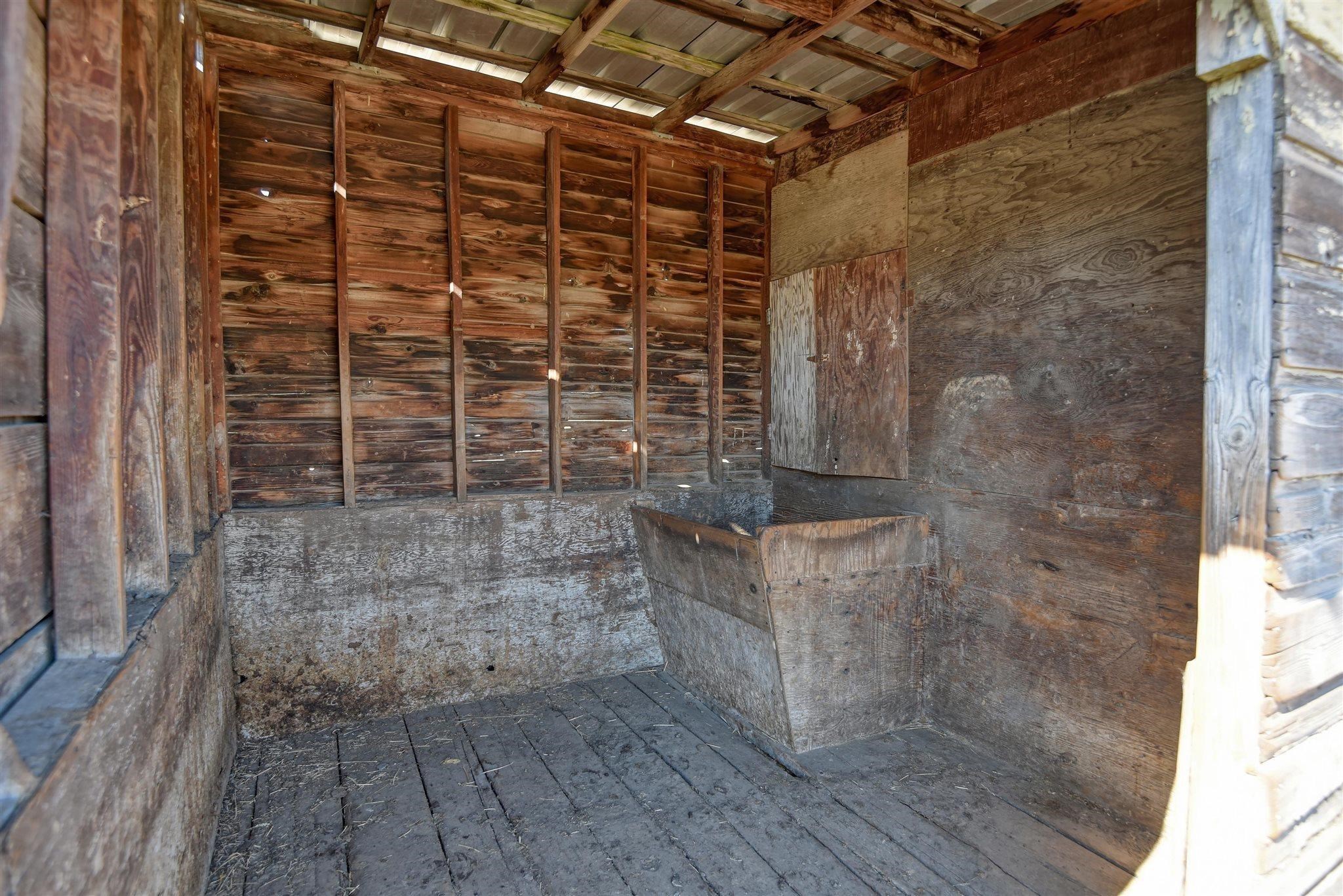 20112 West Baker Road Cheney, WA 99004 - Photo 7 of 19