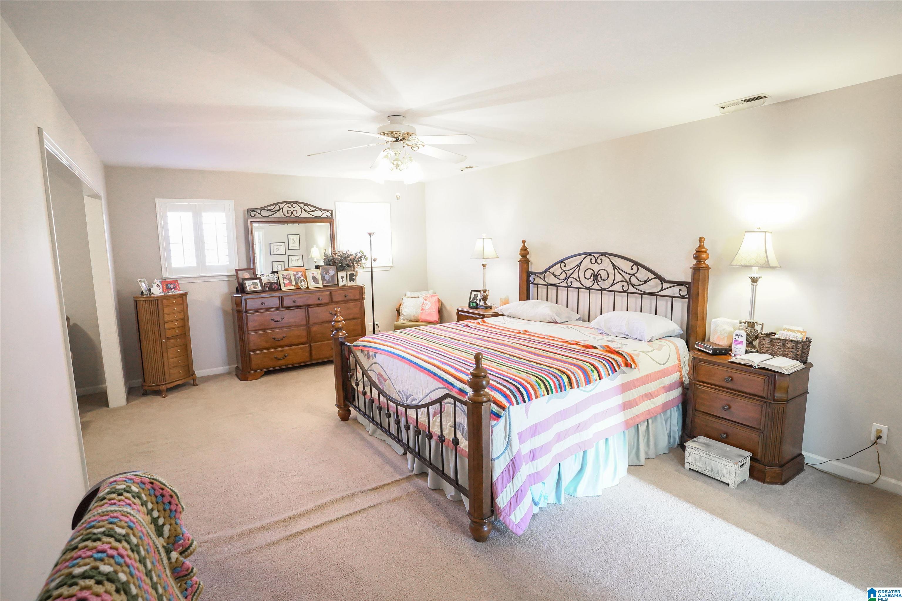 201 Castleman Lane Leeds, AL 35094 - Photo 17 of 30