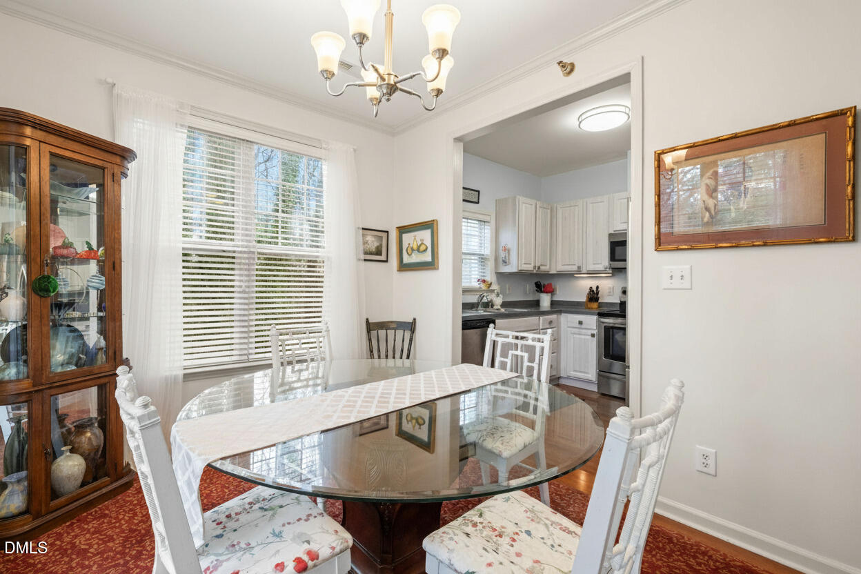 1700 Tiffany Bay Court, Unit 303 Raleigh, NC 27609 - Photo 10 of 29 Dining 3