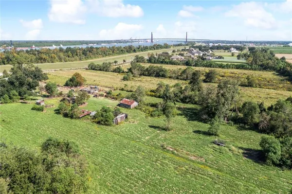 $975,000 | 14341 River Road, Luling, LA 70070