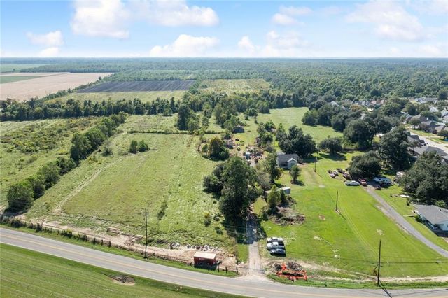 $975,000 | 14341 River Road, Luling, LA 70070