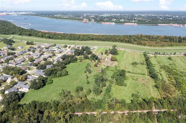 $975,000 | 14341 River Road, Luling, LA 70070