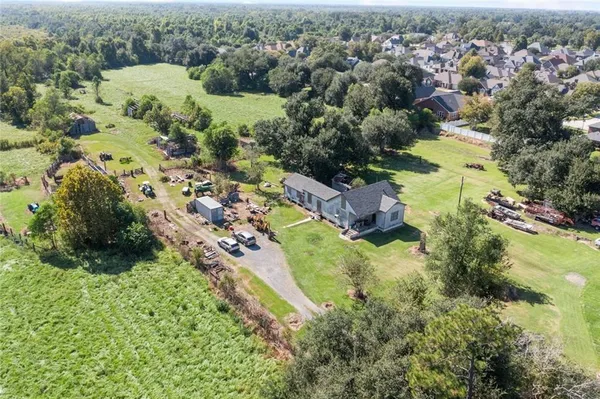 $975,000 | 14341 River Road, Luling, LA 70070