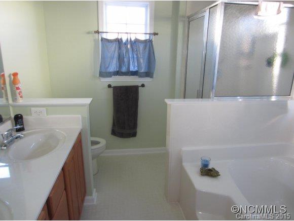 44 Misty Valley Road Fletcher, NC 28732 - Photo 11 of 20 Gallery Image 11