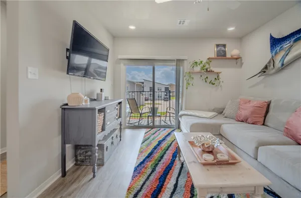 $214,900 | 1326 Prairie Drive, Unit 222, Bryan, TX 77803