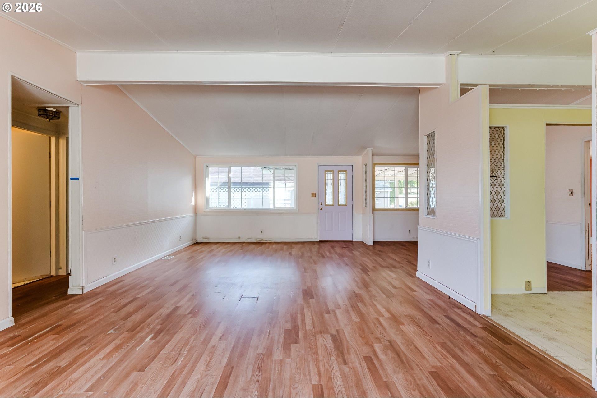 658 South 57th Street, Unit 55 Springfield, OR 97478 - Photo 4 of 38 Gallery Image 4
