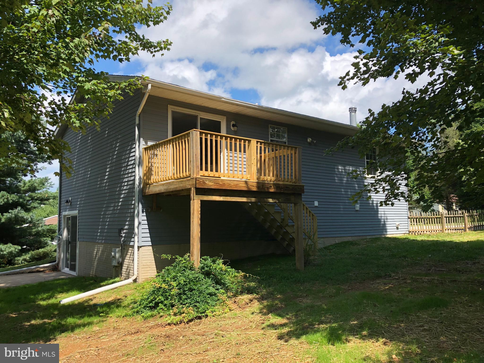 2713 Bachman Road Westminster, MD 21157 - Photo 13 of 14 Exterior (Rear)
