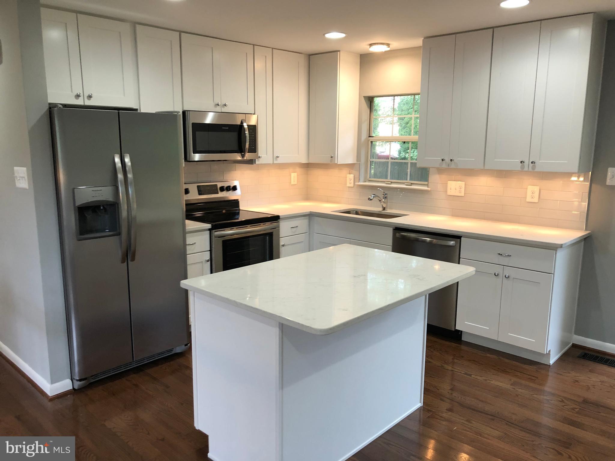 2713 Bachman Road Westminster, MD 21157 - Photo 3 of 14 Kitchen