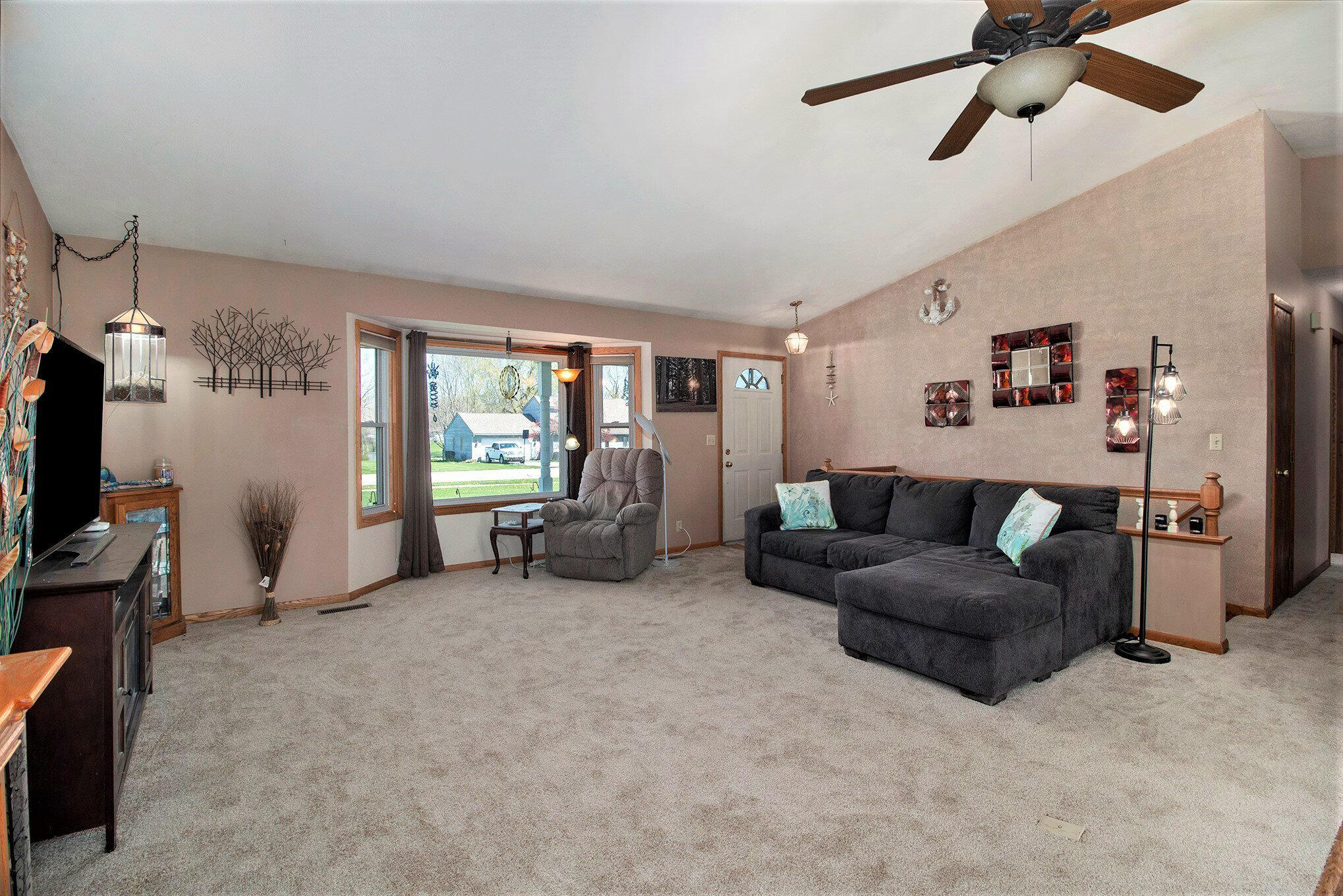 10420 Perry Street Zeeland, MI 49464 - Photo 5 of 25 005_img_3326