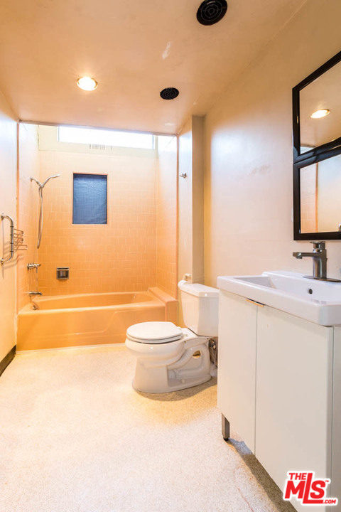 2300 Edgewater Terrace Los Angeles, CA 90039 - Photo 27 of 39 a bathroom with a sink a toilet and shower