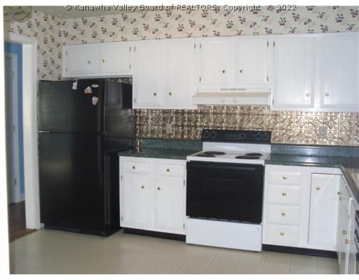 5323 Bentbrook Road Charleston, WV 25313 - Photo 2 of 15 Kitchen.