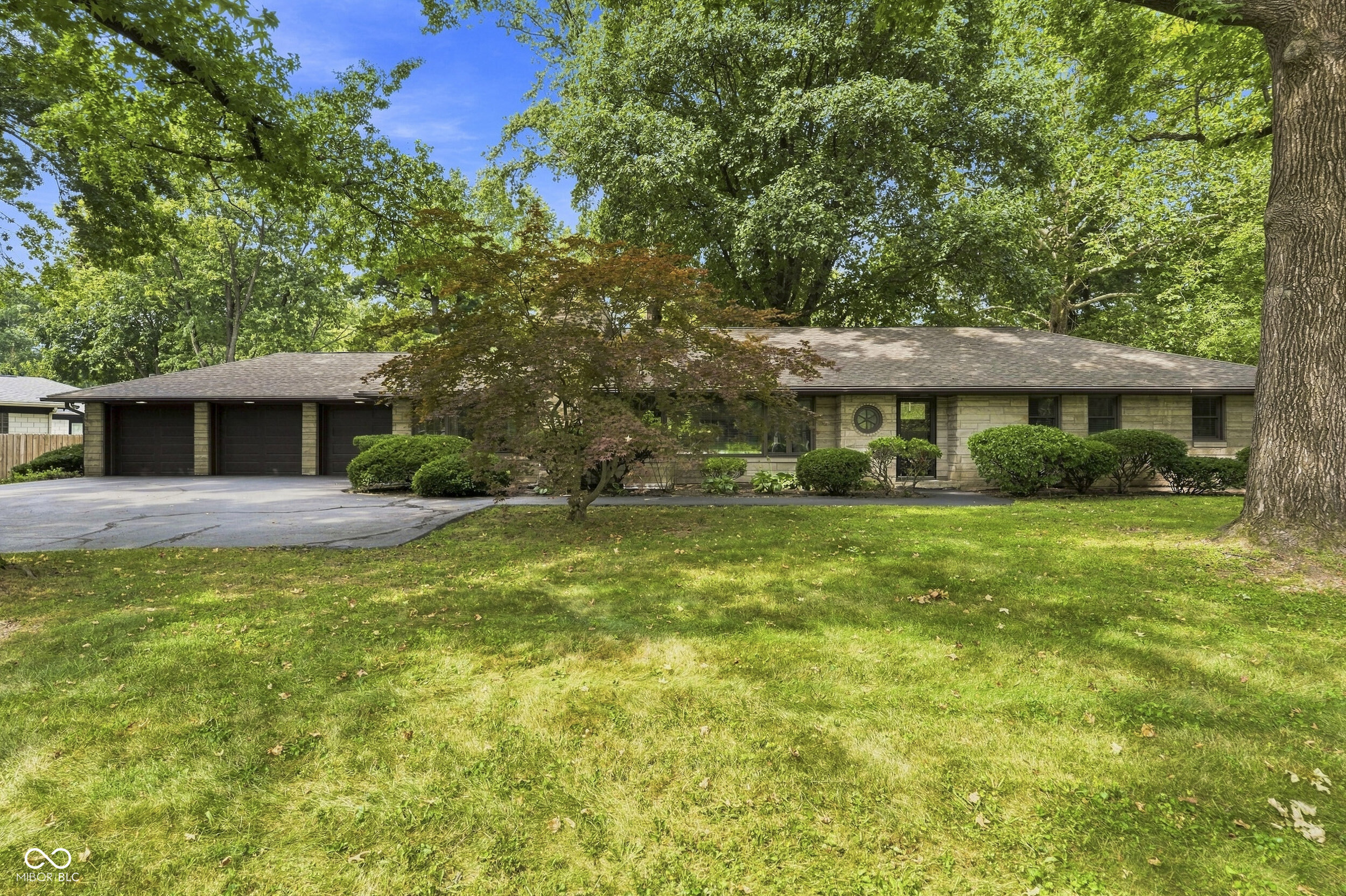 5904 Allisonville Road Indianapolis, IN 46220 - Photo 1 of 56 Gallery Image 1