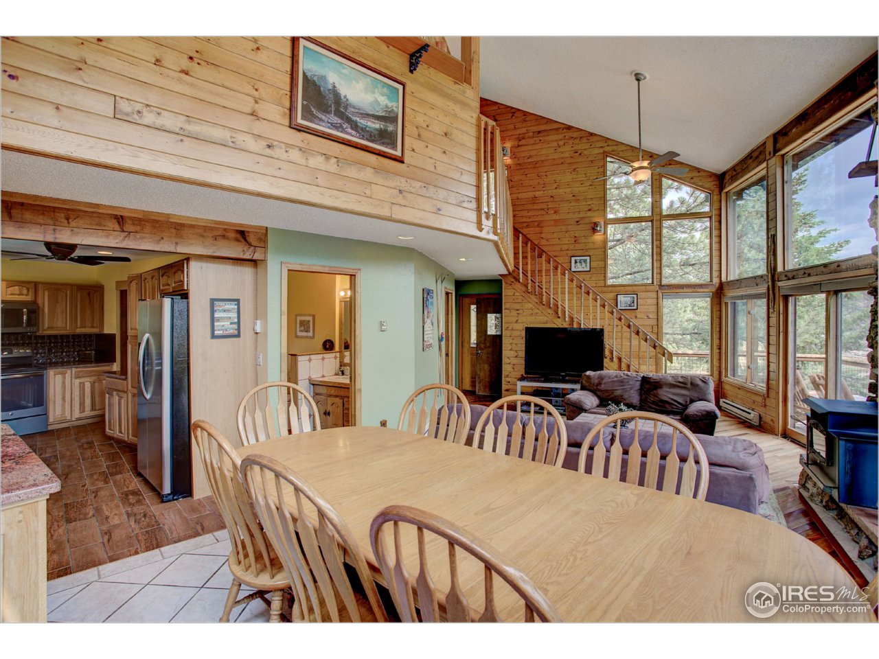 1146 Kiowa Road Lyons, CO 80540 - Photo 8 of 33 dining area