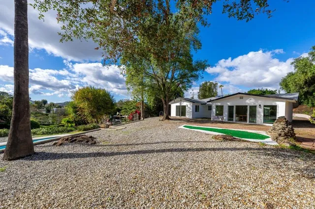 $1,189,900 | 1603 Towell Lane, Escondido, CA 92029