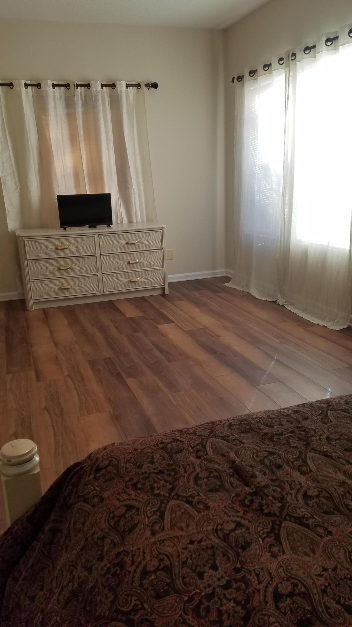 732 East Mack Bayou Drive, Unit 8 Santa Rosa Beach, FL 32459 - Photo 14 of 17 a view of walk in closet