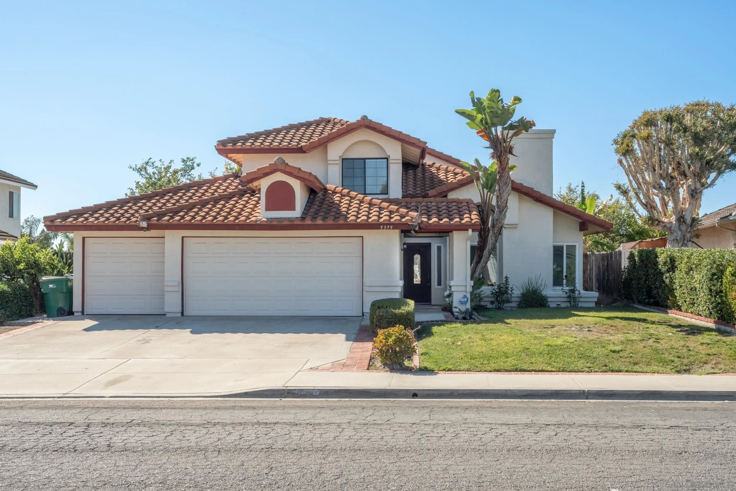 5375 Rio Plata Drive Oceanside, CA 92057 - Photo 2 of 32