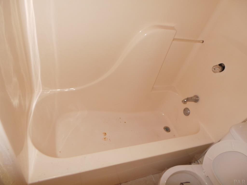 6091 Carroll Road Milton, FL 32583 - Photo 17 of 31 Gallery Image 17