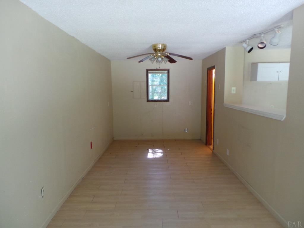 6091 Carroll Road Milton, FL 32583 - Photo 24 of 31 Gallery Image 24