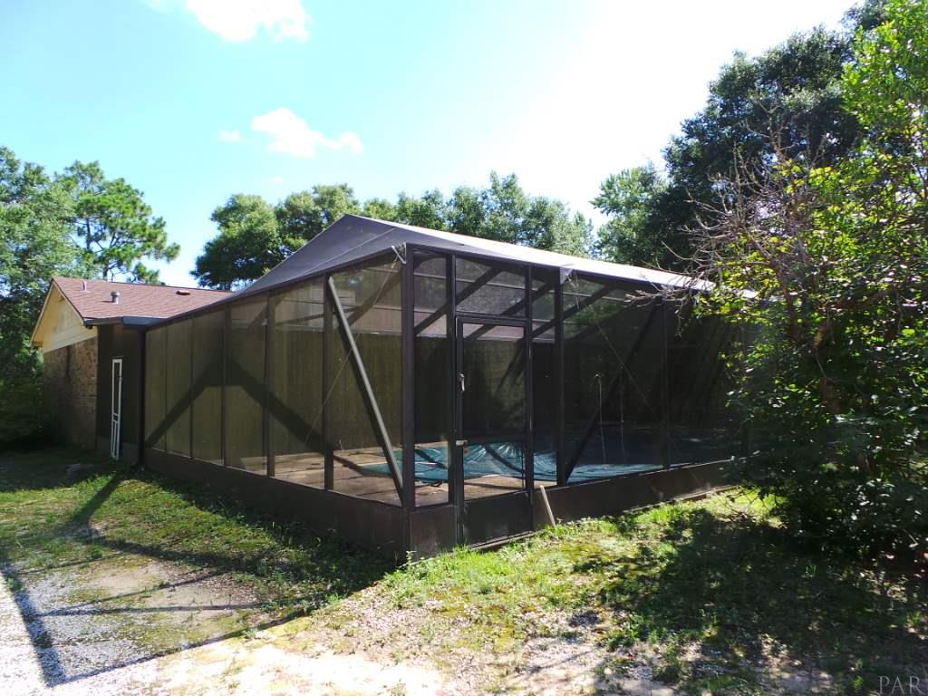 6091 Carroll Road Milton, FL 32583 - Photo 3 of 31 Gallery Image 3