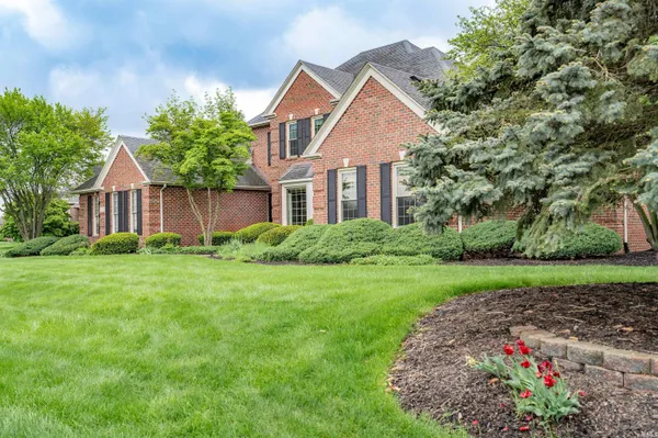 $570,000 | 9816 Stowaway Cove, Fort Wayne, IN 46835