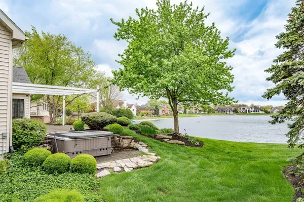 $570,000 | 9816 Stowaway Cove, Fort Wayne, IN 46835