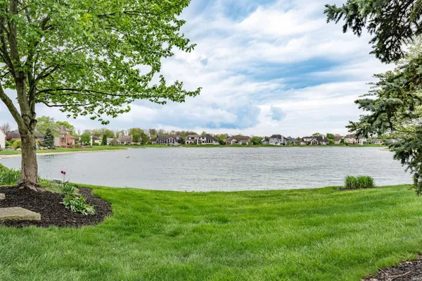 $570,000 | 9816 Stowaway Cove, Fort Wayne, IN 46835