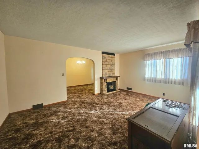 $189,500 | 918 Seminary Street, Wilton, IA 52778