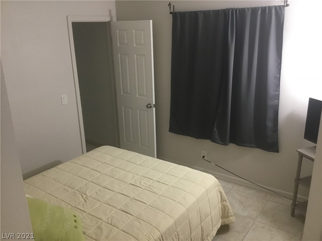 2210 Ramsgate Drive Henderson, NV 89074 - Photo 13 of 21