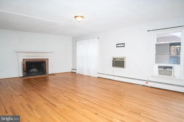 $1,900 | 116 South Union Avenue, Havre de Grace, MD 21078