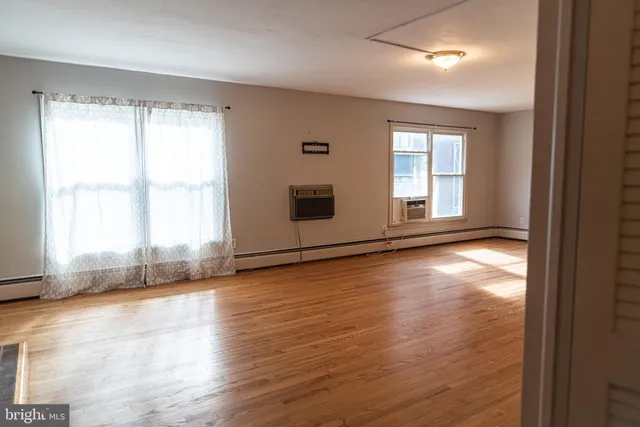 $1,900 | 116 South Union Avenue, Havre de Grace, MD 21078