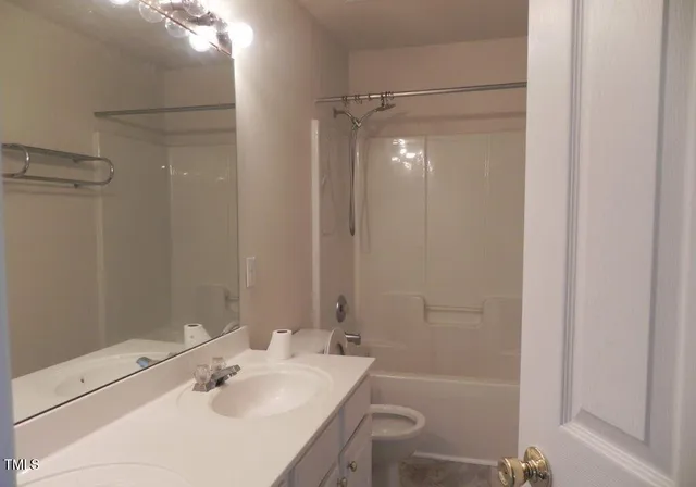 $2,295 | 206 Corsair Drive, Morrisville, NC 27560