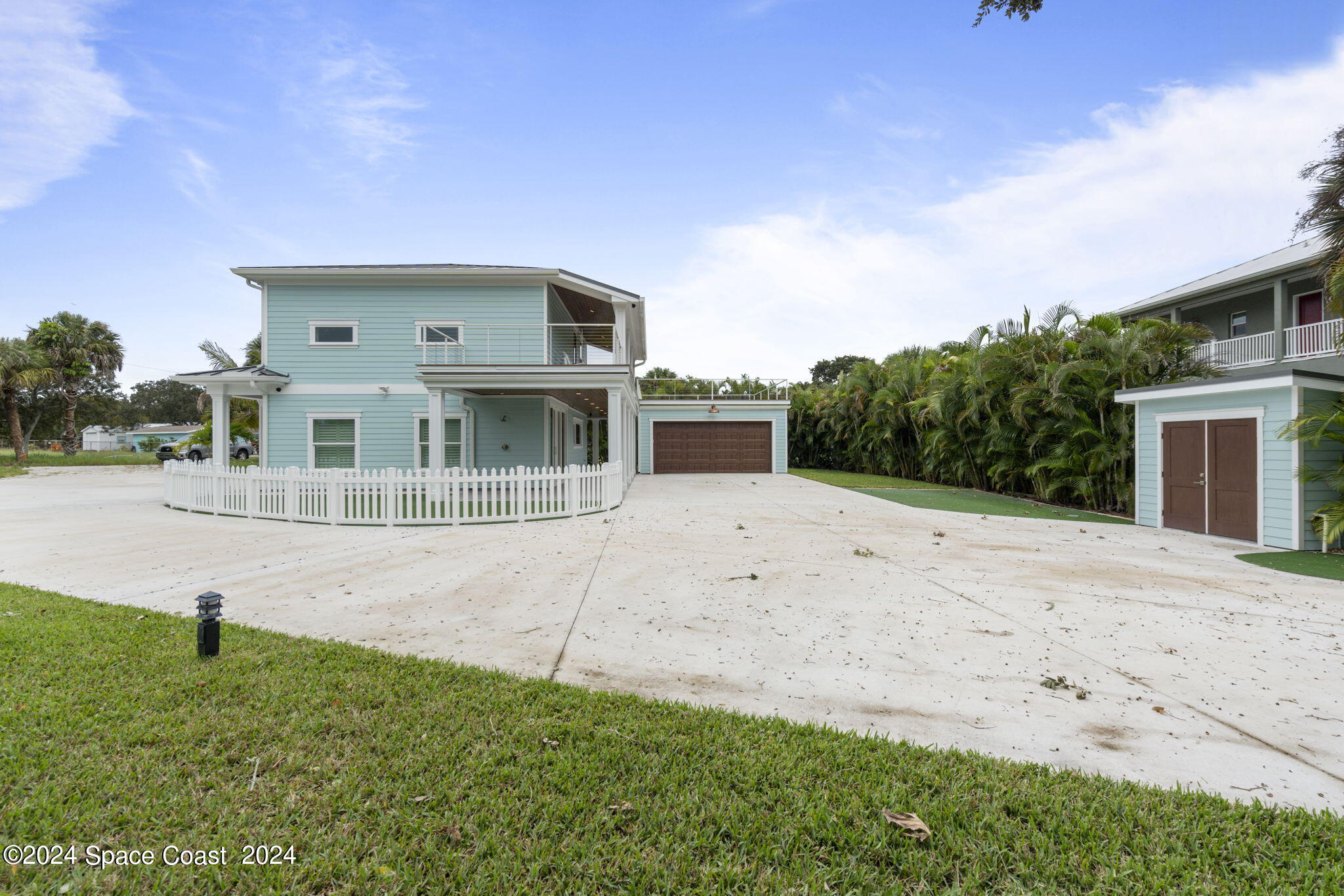 1760 Highway 1 Malabar, FL 32950 - Photo 33 of 40 front view of a house with a yard