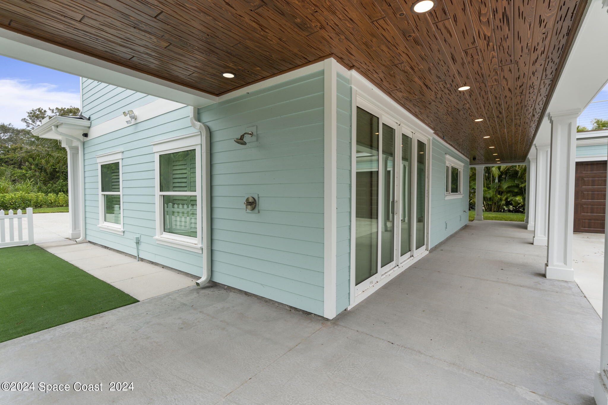 1760 Highway 1 Malabar, FL 32950 - Photo 38 of 40 a view of a porch with furniture