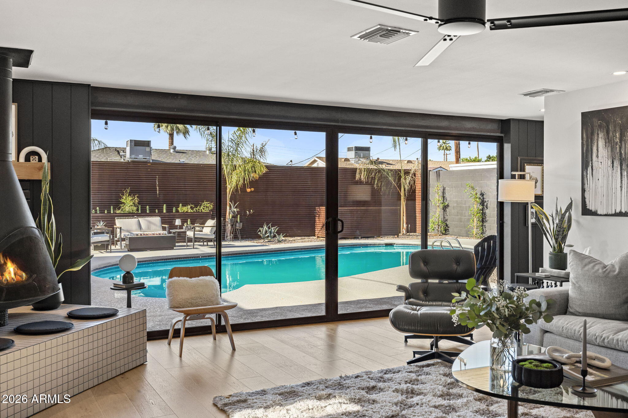 8124 East Granada Road Scottsdale, AZ 85257 - Photo 27 of 62 Seamless indoor-outdoor living